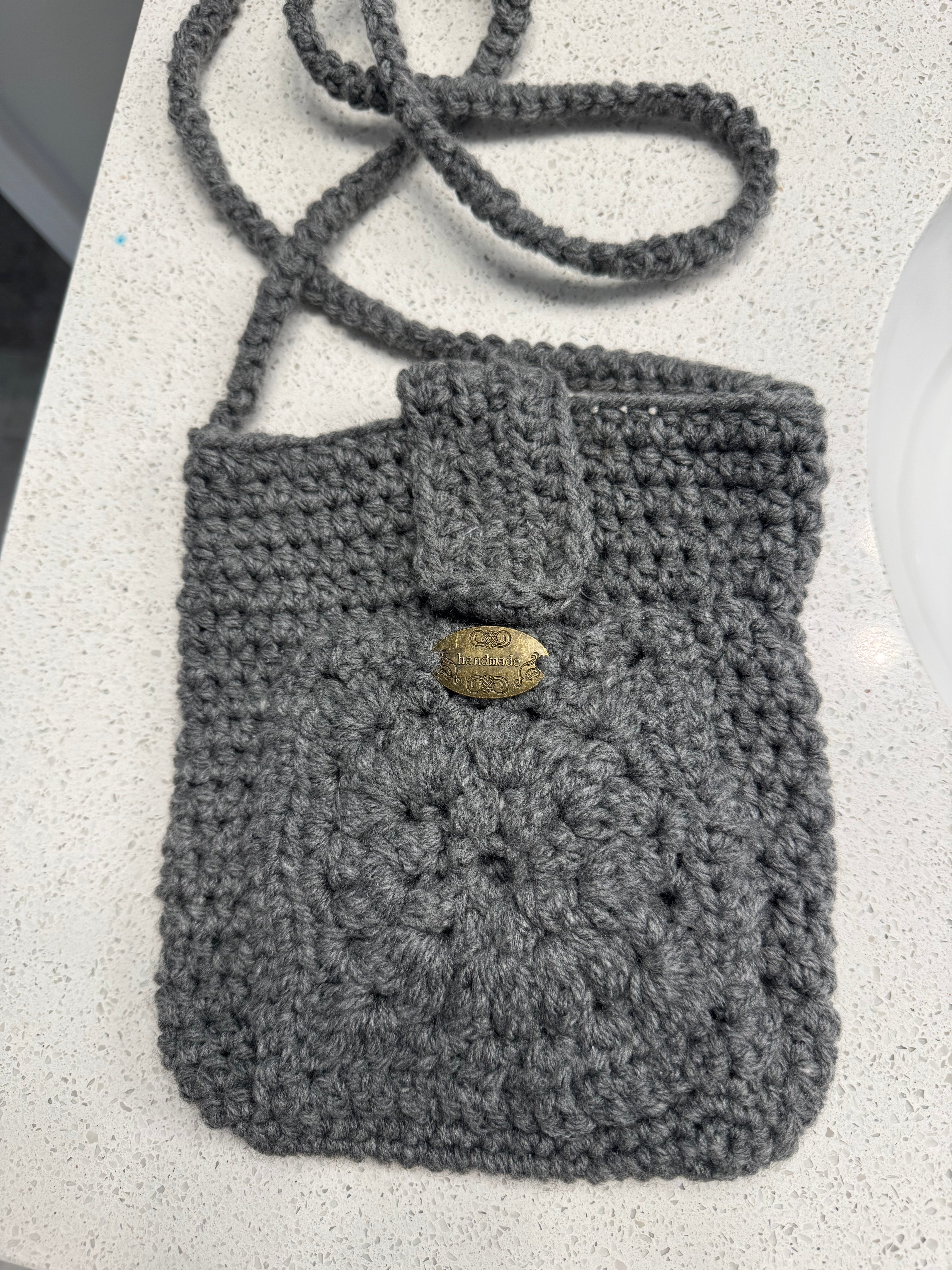 Handmade Crochet Phone bag with Keychain and Airpod Holder