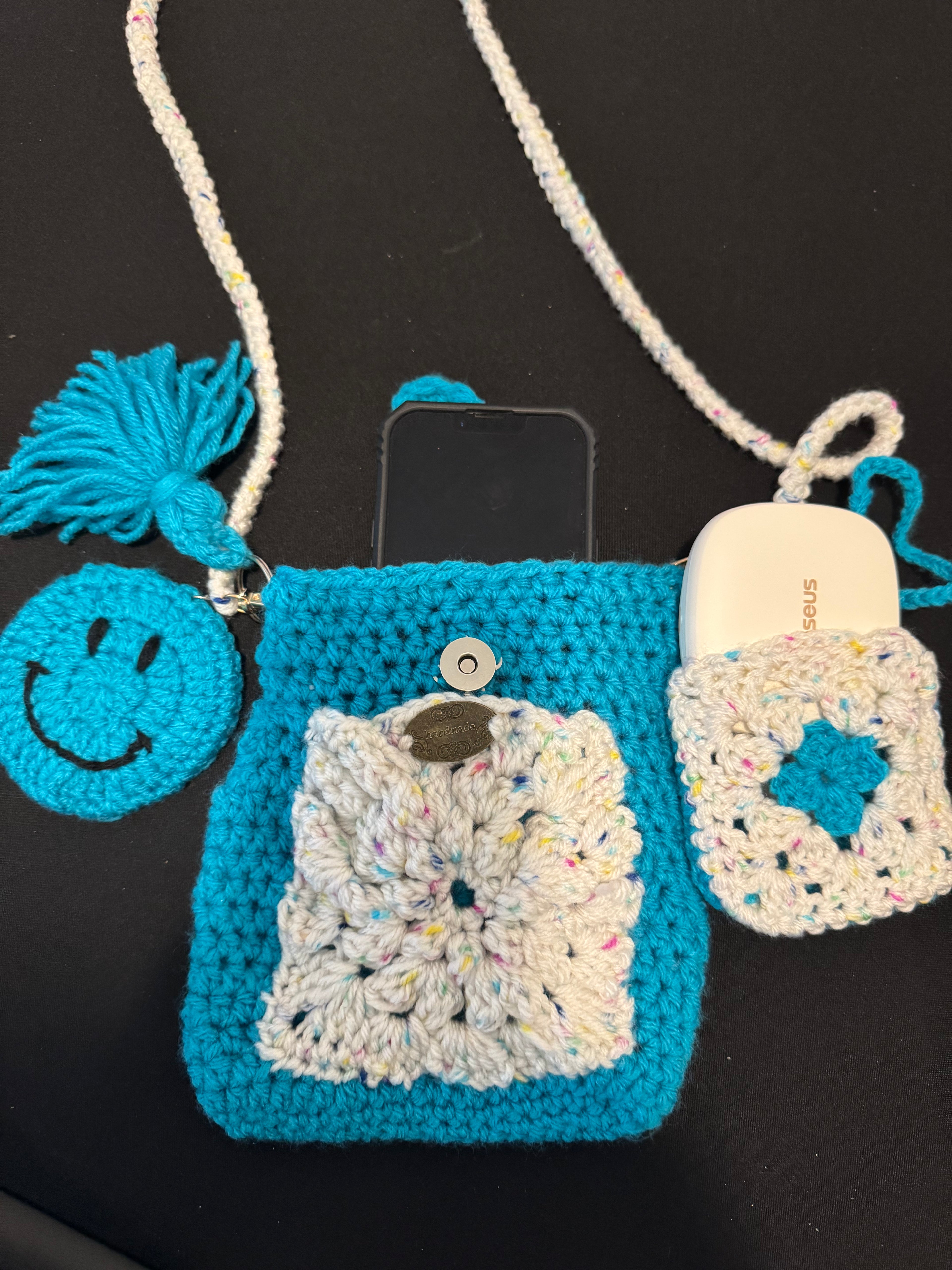 Handmade Crochet Phone bag with Keychain and Airpod Holder