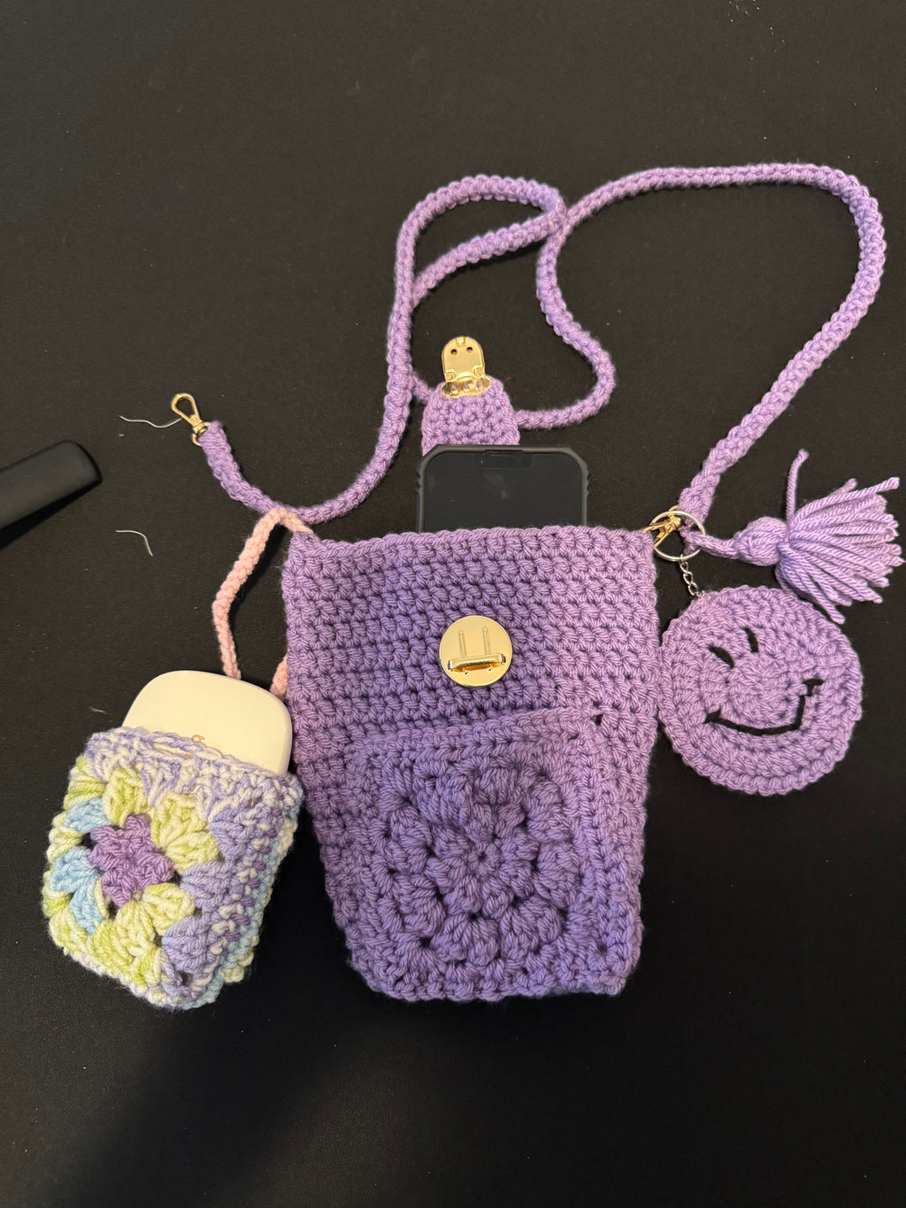 Handmade Crochet Phone bag with Keychain and Airpod Holder